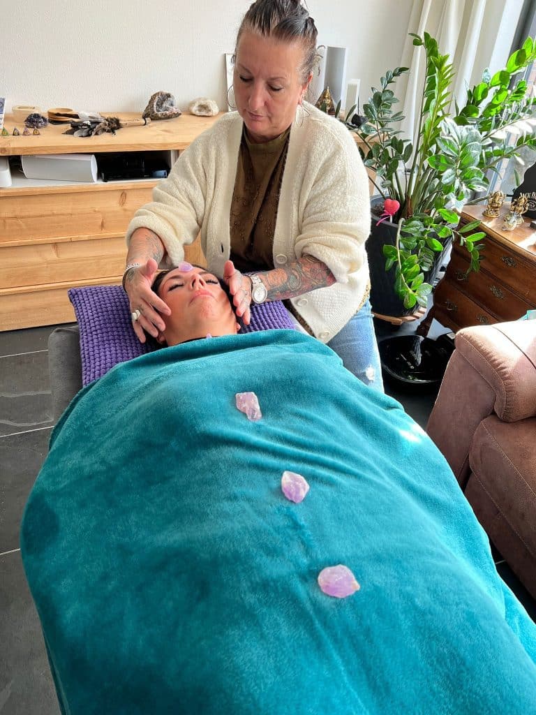 Reiki in Zwolle, Reiki, Mo-ments for you, Heling, Alternatieve geneeskunde, Zwolle