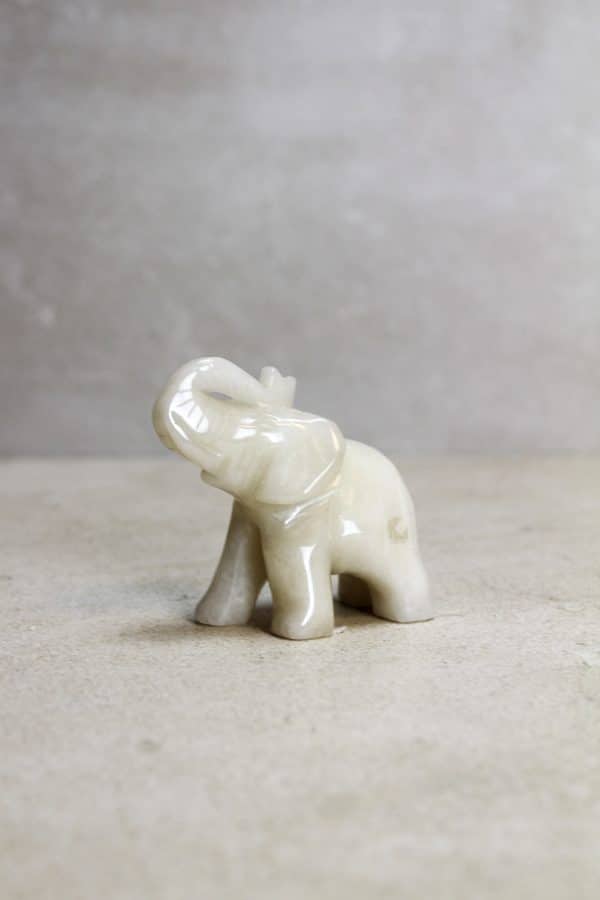 Olifant van bergkristal, bergkristal, olifant, Zwolle, cadeau, kerstcadeau, symbolisch, spiritueel