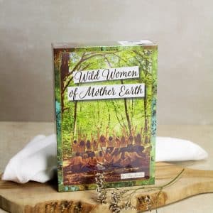 Wild Women of Mother Earth orakelkaarten zijn een poort naar de diepgaande wijsheid, magie en genezing van de heilige vrouwelijke kracht.