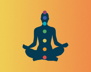 Chakra healing is een krachtige methode die gericht is op het herstellen van balans en harmonie in ons lichaam en onze geest. Chakra's zijn energiecentra in het lichaam die onze fysieke, emotionele en spirituele gezondheid beïnvloeden. Als deze energiecentra uit balans zijn, kunnen we ons gestrest, vermoeid of zelfs ziek voelen. In deze blogpost duiken we dieper in chakra healing, hoe het werkt en hoe je het in je dagelijkse leven kunt integreren voor meer welzijn. Wat zijn chakra's? Het woord "chakra" komt uit het Sanskriet en betekent letterlijk "wiel". Chakra's worden vaak voorgesteld als draaiende wielen van energie die zich langs onze ruggengraat bevinden. Er zijn zeven hoofdchakra's, elk verbonden met specifieke organen, emoties en spirituele thema's: Wortelchakra (Muladhara): Gelegen bij de basis van de ruggengraat, geassocieerd met overleven en veiligheid. Heiligbeenchakra (Svadhisthana): Net onder de navel, geassocieerd met creativiteit en emoties. Zonnevlechtchakra (Manipura): In de bovenbuik, verbonden met zelfvertrouwen en wilskracht. Hartchakra (Anahata): In het midden van de borst, het centrum van liefde en compassie. Keelchakra (Vishuddha): In de keel, gerelateerd aan communicatie en zelfexpressie. Derde Oogchakra (Ajna): Tussen de wenkbrauwen, geassocieerd met intuïtie en inzicht. Kroonchakra (Sahasrara): Bovenop het hoofd, het centrum van spiritualiteit en verbinding met het universum. Hoe werkt chakra healing? Chakra healing richt zich op het identificeren en herstellen van blokkades in deze energiecentra. Blokkades kunnen ontstaan door stress, trauma, negatieve gedachten of een ongezonde levensstijl. Als een chakra geblokkeerd is, kan de energie niet vrij stromen, wat kan leiden tot fysieke en emotionele klachten. Er zijn verschillende technieken om chakra's te helen: Meditatie: Door middel van geleide meditaties kun je je richten op specifieke chakra's en deze in balans brengen. Yoga: Specifieke yogahoudingen helpen de energie door de chakra's te laten stromen en blokkades op te heffen. Kristallen: Elke chakra heeft een bijbehorende kleur, en kristallen in deze kleuren kunnen helpen om de chakra's te balanceren. Mantra's en affirmaties: Het herhalen van bepaalde woorden of zinnen kan helpen om negatieve energieën los te laten en de chakra's te versterken. Reiki: Een energetische healingtechniek waarbij de healer energie doorgeeft om blokkades op te heffen en balans te herstellen. Reikimaster Monique kan je helpen om energie weer vrij te laten stromen. Neem gerust contact op als je hier meer over wil weten. Voordelen van chakra healing Chakra healing biedt tal van voordelen, zowel fysiek als emotioneel. Hier zijn enkele redenen waarom je chakra healing zou moeten overwegen: Vermindert stress en angst: Door je energiecentra in balans te brengen, kun je innerlijke rust vinden en spanning loslaten. Verhoogt zelfbewustzijn: Chakra healing helpt je om je meer bewust te worden van je emoties en patronen, wat leidt tot persoonlijke groei. Stimuleert creativiteit en productiviteit: Wanneer je chakra's in balans zijn, voel je je energieker en gemotiveerder om je doelen te bereiken. Verbetert relaties: Een open hartchakra kan helpen bij het ontwikkelen van diepere en meer betekenisvolle relaties. Bevordert lichamelijke gezondheid: Omdat chakra's verbonden zijn met specifieke organen, kan healing ook fysieke klachten verlichten. Chakra healing in je dagelijkse leven Het integreren van chakra healing in je dagelijkse routine hoeft niet ingewikkeld te zijn. Begin met een paar minuten meditatie per dag, gericht op het visualiseren van de chakra's en het herstellen van balans. Gebruik kristallen of aromatherapie om een rustgevende sfeer te creëren. Probeer ook regelmatig yoga en ademhalingsoefeningen toe te voegen aan je routine. Conclusie Chakra healing is een krachtige en holistische benadering om balans en harmonie in je leven te brengen. Of je nu stress wilt verminderen, je gezondheid wilt verbeteren of spirituele groei nastreeft, het helen van je chakra's kan je helpen om een diepere connectie met jezelf en de wereld om je heen te ervaren. Door consistent te werken aan het balanceren van je chakra's, kun je een leven leiden dat gevuld is met positieve energie, rust en welzijn.